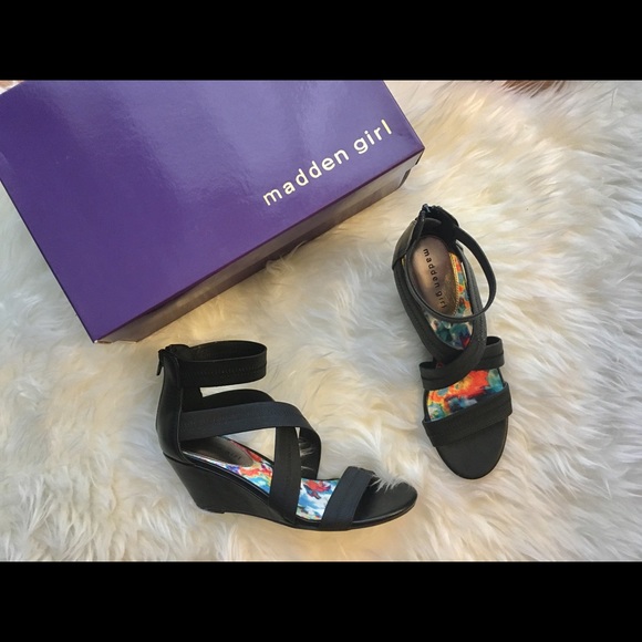 Madden Girl Shoes - Madden Girl Heartt Pari sandals